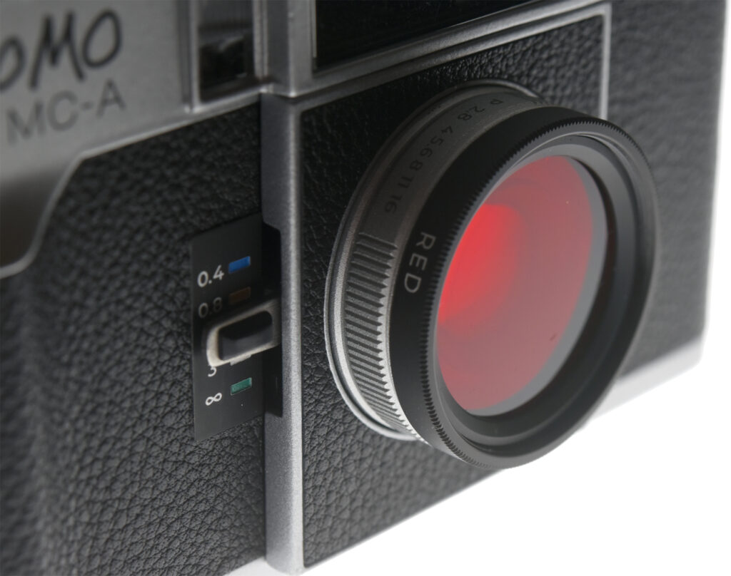 2048 08 lomo filtro rosso dettaglio copia 05-ingranditore-questo-sconosciuto-testa-a-colori-cutaway.jpg